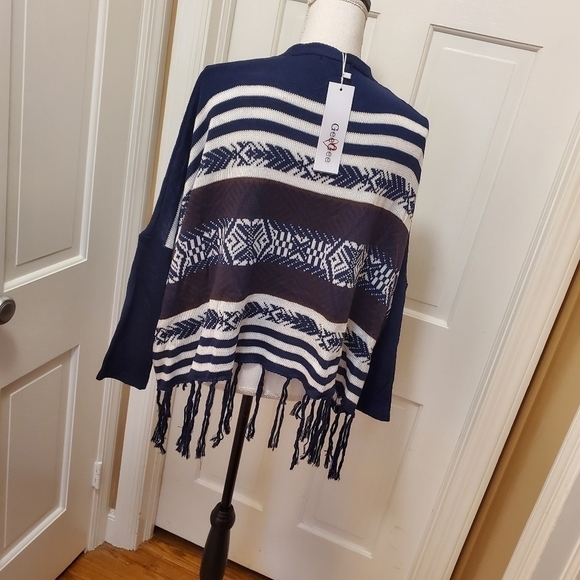 GeeGee Open Front Knit with fringe Cardigan S/M soft - Picture 4 of 6